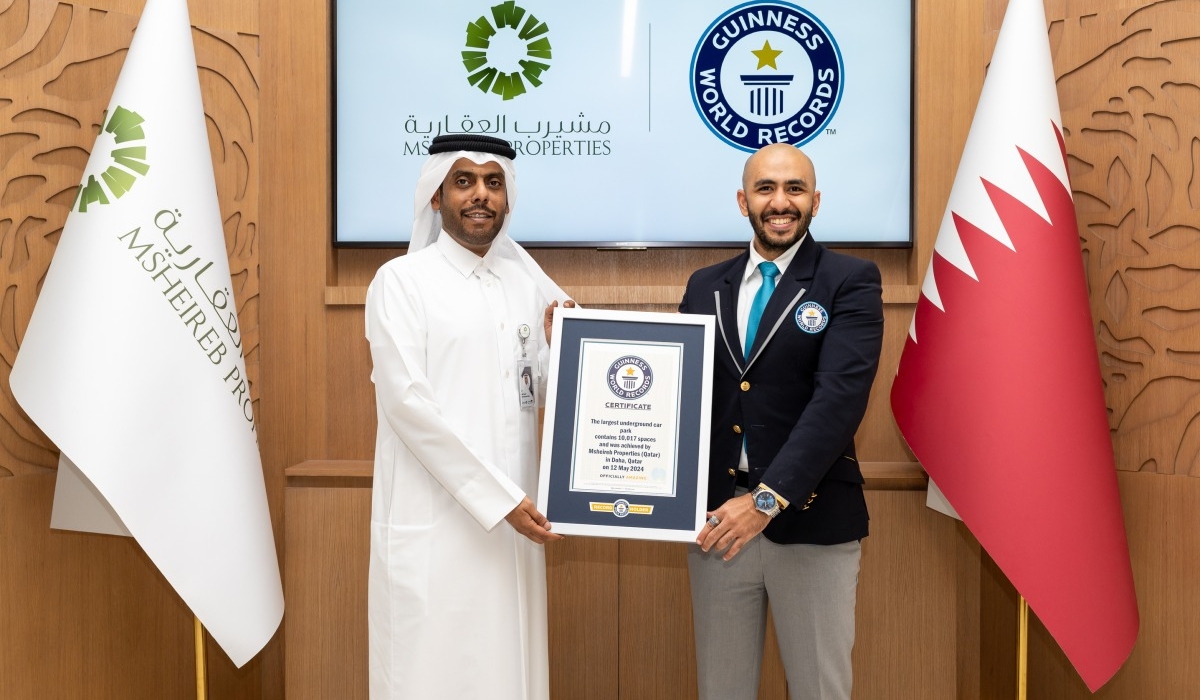 Msheireb Properties CEO Engineer Ali Al Kuwari receiving the certificate of Guinness World Records title
